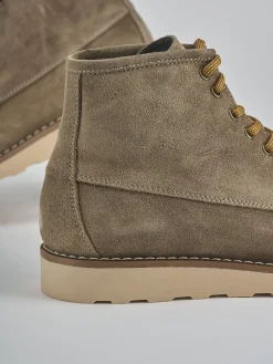 Anfibi camoscio Uomo Anfibi