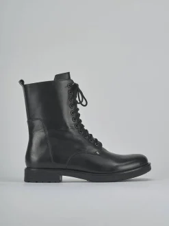 Clearance Anfibi tacco 2cm pelle Donna Anfibi