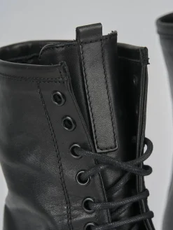 Anfibi tacco 2cm pelle Donna Anfibi