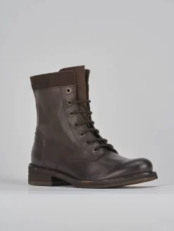 Anfibi tacco 2cm pelle testa Donna Anfibi