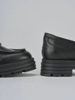 Outlet Mocassini tacco 2cm pelle Donna Mocassini