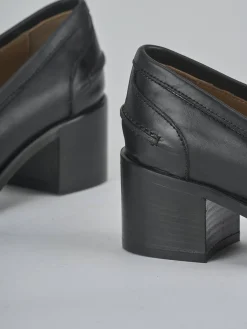 Outlet Mocassini tacco 5cm pelle Donna Mocassini