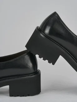 Outlet Mocassini tacco 5cm pelle Donna Mocassini