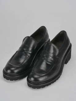 Outlet Mocassini tacco 5cm pelle Donna Mocassini