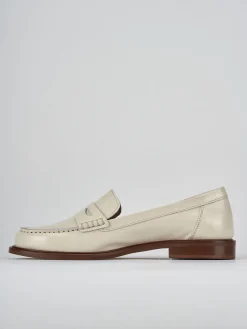 Discount Mocassini tacco 2cm pelle Donna Mocassini