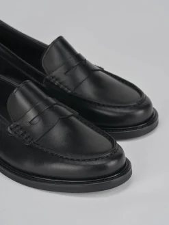 Clearance Mocassini tacco 2cm pelle Donna Mocassini