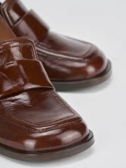 Online Mocassini tacco 8cm vernice testa Donna Mocassini