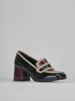 Mocassini tacco 5cm vernice Donna Mocassini