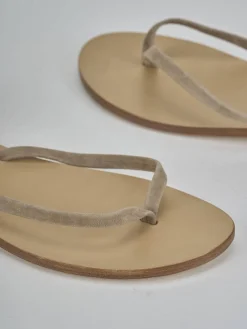 Sandali tacco 1cm camoscio Donna Sandali Tacco Basso