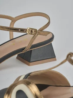 Sale Sandali tacco 4cm laminato Donna Sandali Tacco Basso