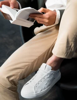 Clearance sneakers fondo gomma e soletto interno in vera pelle. tomaia in morbida pelle intrecciata Uomo Sneakers