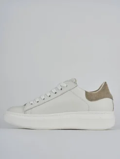 Discount Sneakers pelle Donna Sneakers