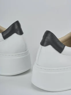 Discount Sneakers pelle Donna Sneakers