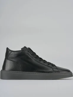Online Sneakers pelle Uomo Sneakers