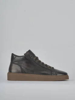 Hot Sneakers pelle testa Uomo Sneakers