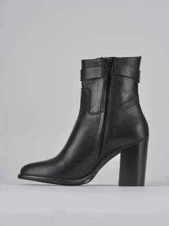 Outlet Stivaletto tacco 8 cm pelle Donna Stivaletti Tacco Alto