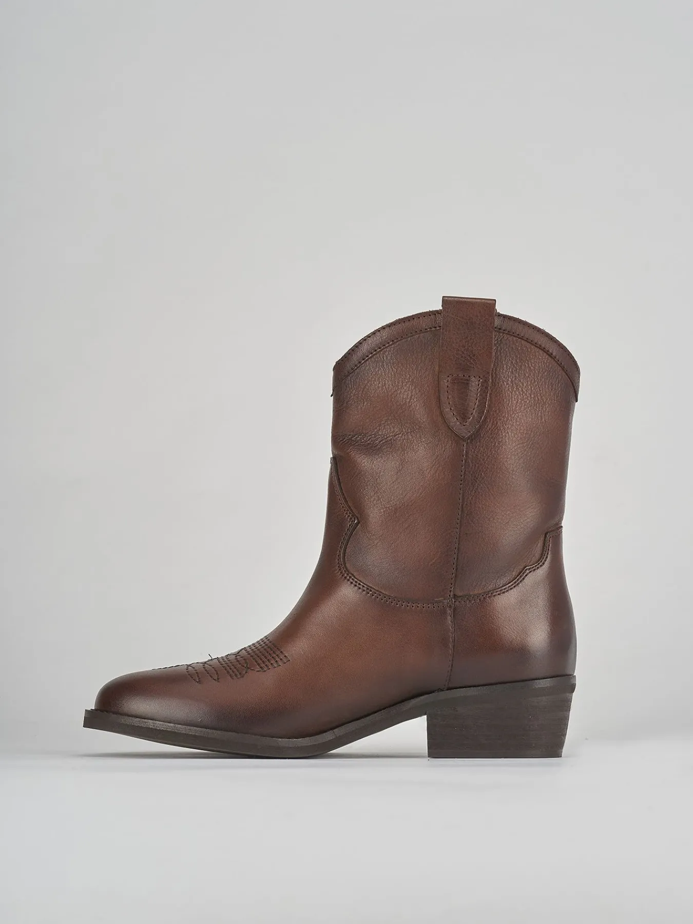 Sale Stivaletto texano tacco 2 cm pelle Donna Texani