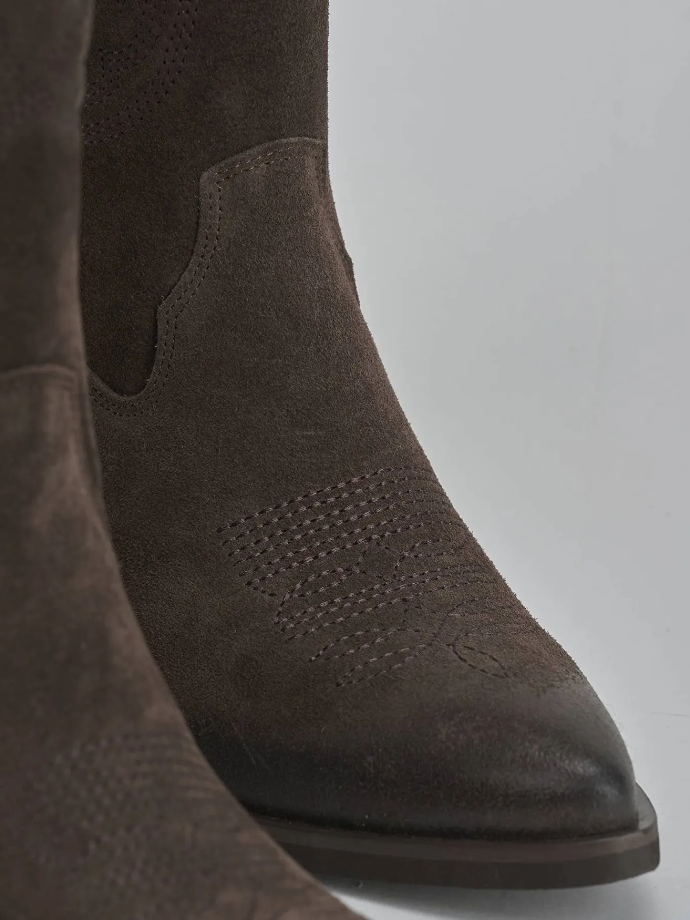 Outlet Stivali tacco 4cm camoscio testa Donna Stivali Tacco Basso