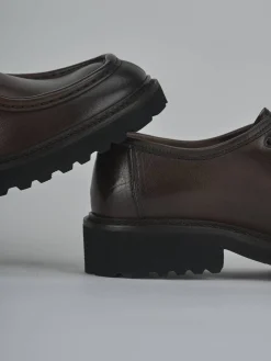 Outlet Stringate tacco 2cm pelle testa Donna Stringate