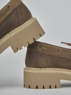 Outlet Stringate tacco 5cm pelle Donna Stringate