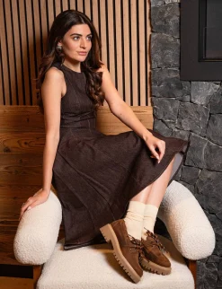 Outlet Stringate tacco 5cm pelle Donna Stringate