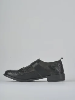 Outlet Stringate tacco 2cm pelle Donna Stringate